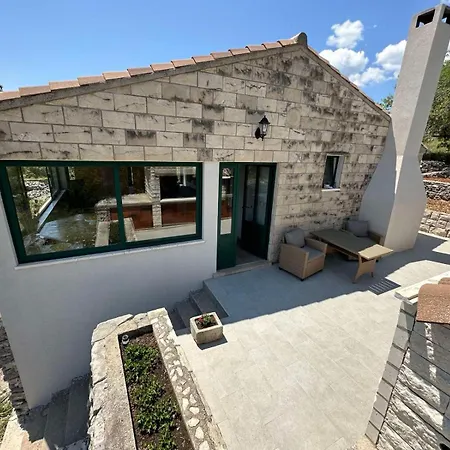 Dom wakacyjny Kuca Za Odmor Samograd