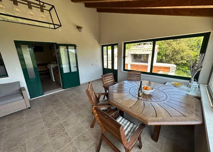 Kuca Za Odmor Samograd 度假居 *